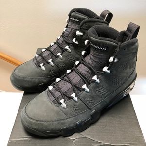 Jordan 9 Retro Anthracite